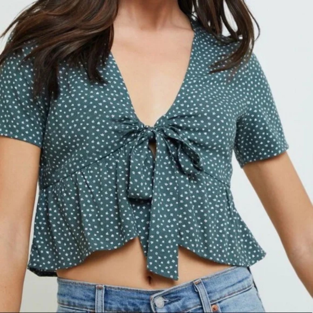 L.A. Hearts Green Daisy Dot Tie Top